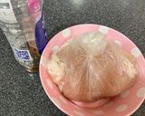 塩・酒・砂糖代用可!塩麹でしっとり蒸し鶏作り方1写真