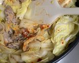 白菜と豚肉のごまドレジャン炒め作り方5写真