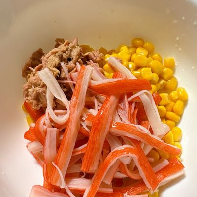 カニカマとコーンのツナマヨ和え by makopapa 【クックパッド】 簡単