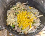 アスパラ鶏肉コーンしめじ玉葱のグラタン作り方2写真