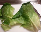 捨てないで!深緑色キャベツのナス味噌炒め作り方1写真