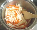 大根・人参・油揚げでほっこり味の煮物作り方5写真