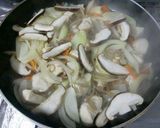 鶏肉と野菜の卵とじ作り方4写真