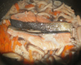 秋鮭ときのこの炊き込みご飯！作り方4写真