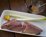 クッキングペーパーを使うサバの味噌煮作り方1写真