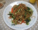 子供が大好き☆焼きそばオムレツ作り方1写真