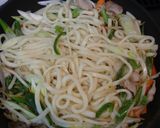 野菜たっぷり！具だくさん焼きうどん作り方5写真