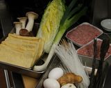 豚肉の揚げ団子と油揚げの鍋♪作り方1写真