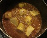 ひき肉と里芋●○クリームチーズ胡麻味噌煮作り方3写真