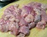 鶏ホルモンの煮込み豆腐作り方1写真