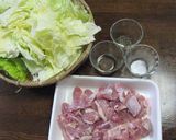 鶏とキャベツを土鍋で酒蒸し料理作り方1写真