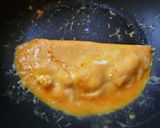 ちょっぴり華やかな朝のチーズオムレツ作り方6写真