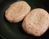 ハンバーグ① 粒マスタード風味作り方3写真
