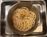 れんこんの梅つくねはさみ焼き＊お弁当にも◎作り方1写真