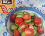 簡単！きゅうりとプチトマトの塩サラダ作り方1写真