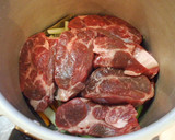 簡単クリスマス★牛肉のトマト煮イタリア風作り方3写真