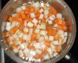 レンズ豆のスープ　カマンベールチーズのせ作り方2写真