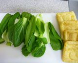 ジューシー卵in油揚げとチンゲン菜の煮物作り方2写真