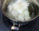 大根と鶏団子の煮物作り方2写真