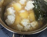 大根と鶏団子の煮物作り方3写真