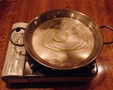 カセットコンロで鶏もも肉ゴボウのパエリア作り方2写真