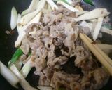 春菊と豚肉の✿オイスター炒め✿作り方3写真