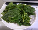 ほうれん草と豚バラ肉のゴマドレ和え作り方2写真