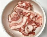 豚バラ肉とパプリカと豆苗の中華炒め作り方2写真
