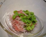 お弁当に！カニカマと枝豆のチーマヨ和え作り方2写真