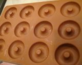 簡単シリコン型でチョコ生ドーナツ！作り方1写真