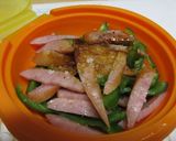 簡単★ウィンナ・ピーマンのカレー風味作り方1写真