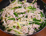 豚とモヤシのとろとろ五目中華あんかけ😘🍚作り方3写真