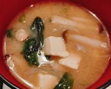 ほうれん草と玉ねぎのしめじ豆腐味噌汁作り方8写真