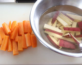 さつまいもとにんじんのごまきんぴら作り方1写真