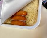 同時調理で！カップ焼きそばとウィンナー作り方2写真