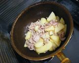 豚肉とじゃがいものオイスター炒め作り方3写真