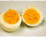 ＊キャラ弁おかず＊　ストローDEお花卵作り方3写真