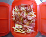 ＊ルクエdeエコ料理！大根の皮と豚肉煮＊作り方2写真