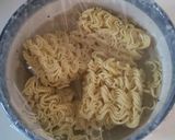 手抜きしすぎ？レンジラーメン(゜o゜)作り方3写真