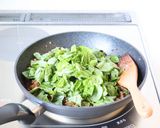 タイ調味料で【本格豚ひきガパオライス】作り方4写真