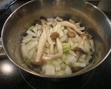 白菜としめじの中華スープbyウェイパァー作り方2写真