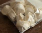 水餃子（きくらげ入り）。作り方7写真