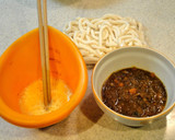 残ったカレーで焼きうどん～とろとろ卵和え作り方1写真
