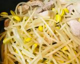 豚肉＆たっぷり１袋もやしの塩炒め作り方3写真