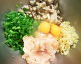 鶏団子、お鍋でころころ、食べるとふわふわ作り方2写真