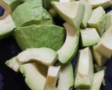 鶏肉とアボカドのカレーマヨ炒め作り方2写真