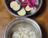 ♡れんこんとさつまいもの甘酢炒め♡作り方1写真