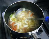 水餃子入り春雨スープ作り方6写真