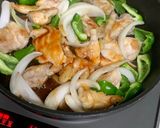鶏もも肉とピーマンの酢鶏炒め作り方7写真