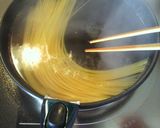 パパッとフライパンひとつで1人パスタ♪作り方3写真